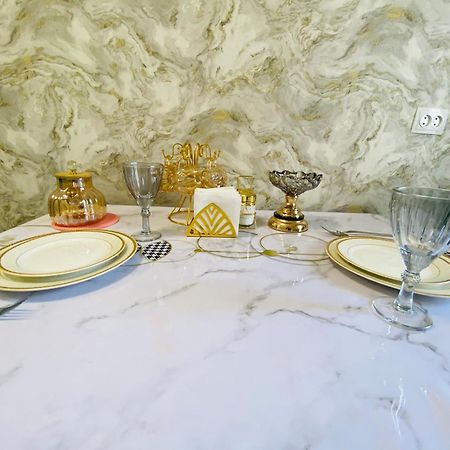 Apartamento Atlantis Bishkek Exterior foto