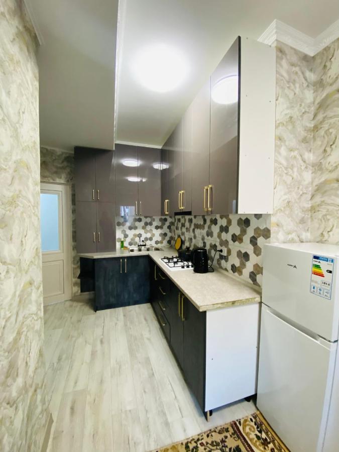 Apartamento Atlantis Bishkek Exterior foto